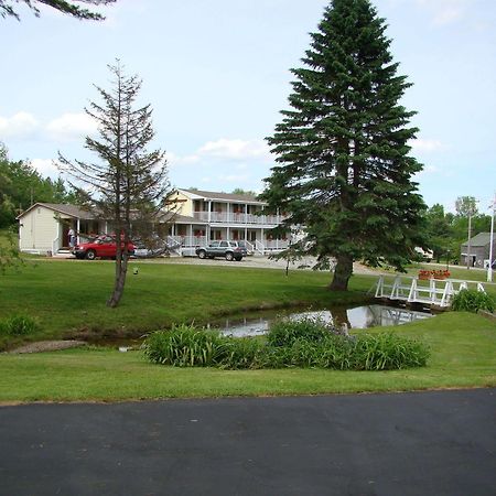Bay Leaf Cottages & Bistro Lincolnville Exterior foto